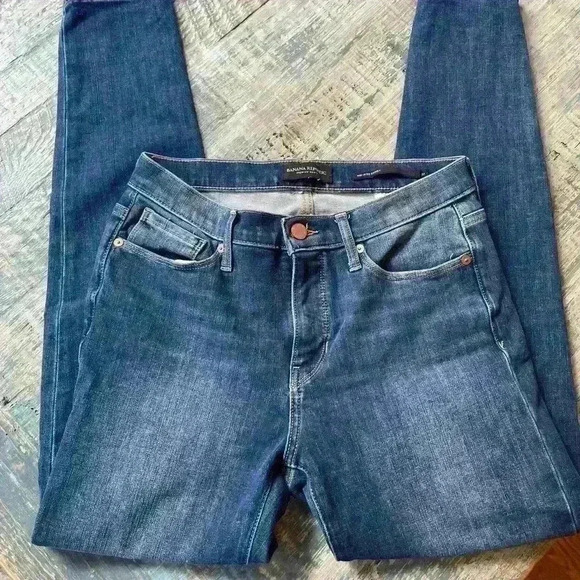 Banana Republic Mid Rise Skinny Jean Size 27 - Picture 1 of 6